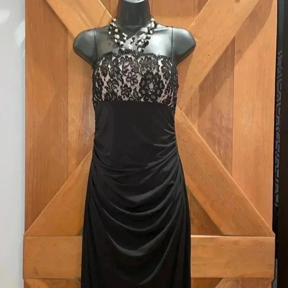 JS Boutique Elegant Dress-Size 10 - Picture 1 of 9